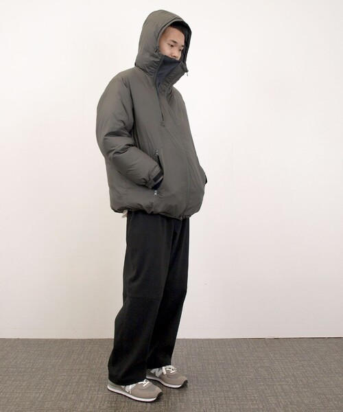 J.PRESS YORK STREET(ジェイプレスヨークストリート)の「【UNISEX】フーデット ダウンジャケット(ダウンジャケット/コート・メンズ・グレー系/ネイビー系・SMALL/MEDIUM/LARGE)」の6枚目の写真