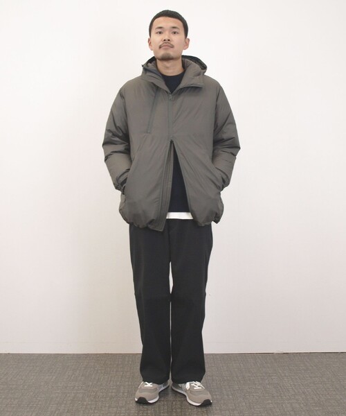 J.PRESS YORK STREET(ジェイプレスヨークストリート)の「【UNISEX】フーデット ダウンジャケット(ダウンジャケット/コート・メンズ・グレー系/ネイビー系・SMALL/MEDIUM/LARGE)」の7枚目の写真