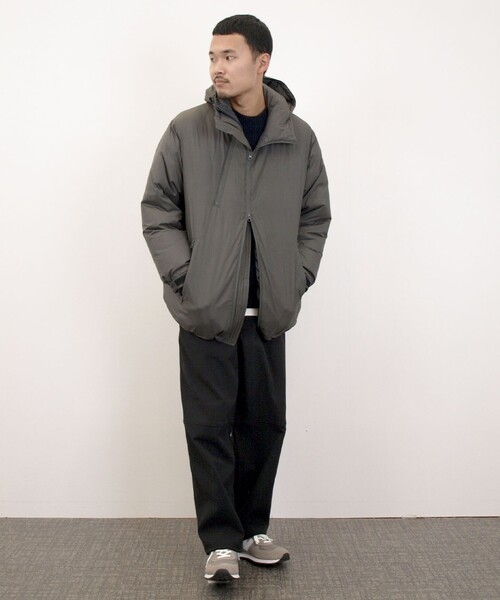 J.PRESS YORK STREET(ジェイプレスヨークストリート)の「【UNISEX】フーデット ダウンジャケット(ダウンジャケット/コート・メンズ・グレー系/ネイビー系・SMALL/MEDIUM/LARGE)」の8枚目の写真