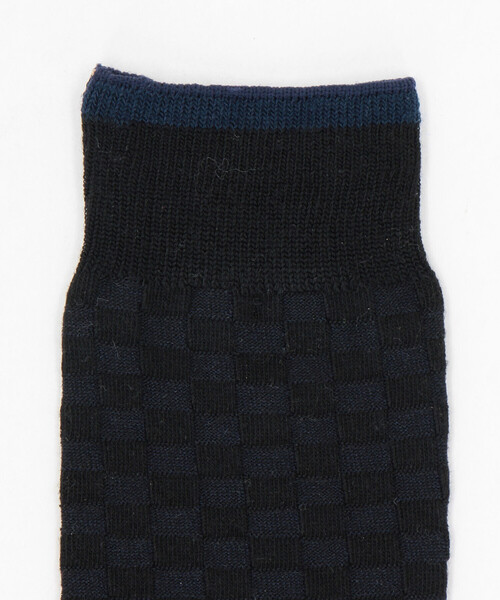 COMME CA ISM(コムサイズム)の「リンクス 市松柄 ソックス(ソックス/靴下・メンズ・ネイビー/ダークブラウン/ブラック・27cm)」の9枚目の写真