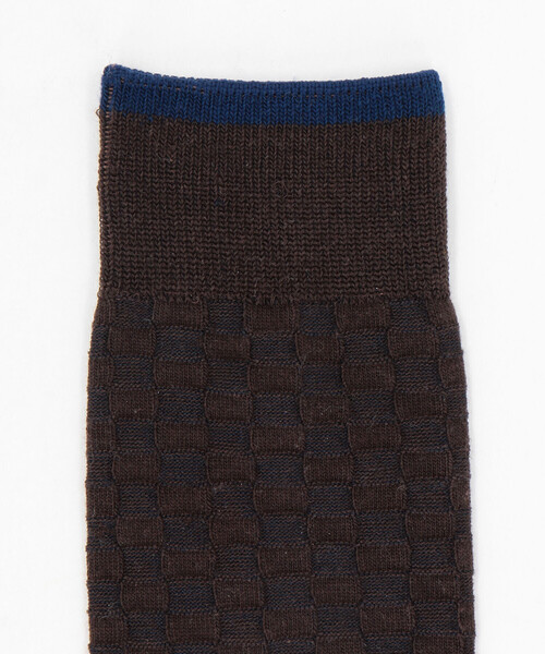COMME CA ISM(コムサイズム)の「リンクス 市松柄 ソックス(ソックス/靴下・メンズ・ネイビー/ダークブラウン/ブラック・27cm)」の10枚目の写真
