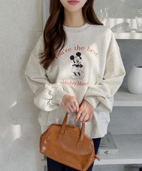 TREOVER（トレオーバー）の「≪Mickey Mouse≫ 裏毛ビッグプルオーバー（Tシャツ/カットソー・レディース・チャコール/オートミール/ブラウン・FREE）」の18枚目の写真