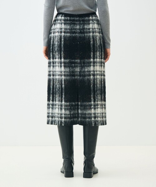 TOMORROWLAND collection（トゥモローランドコレクション）の「カラーネップチェック タイトストレートスカート（スカート・レディース・ブラック系その他・34/36）」の5枚目の写真