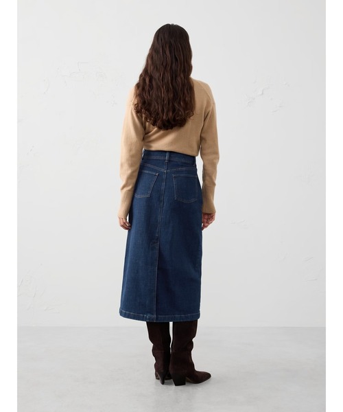 BANANA REPUBLIC FACTORY STORE(バナナリパブリック ファクトリーストア)の「BANANA REPUBLIC FACTORY STORE デニム プリーツ マキシスカート(デニムスカート・レディース・インディゴブルー/ライトインディゴブルー・2/0/4/6/8)」の4枚目の写真