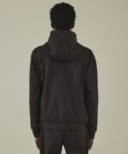 DESIGNWORKS(デザインワークス)の「【セットアップ対応】ストレッチナイロン アクティブライダース フーディー(ブルゾン・メンズ・チャコールグレー/ダークネイビー・48/50/46)」の6枚目の写真