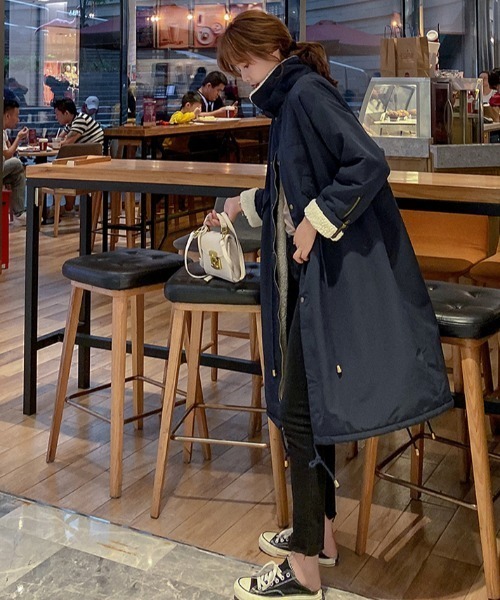 FAVORITO(ファヴォリート)の「ファーコート(その他アウター・レディース・ブラック/モカ/ネイビー・L/M/S/XL)」の9枚目の写真