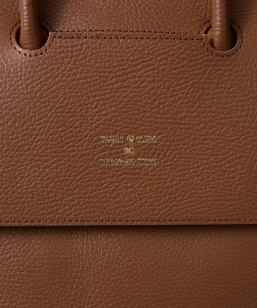 YOUNG&OLSEN The DRYGOODS STORE（ヤングアンドオルセン）の「【YOUNG&OLSEN】EMBOSSED LEATHER DELUXE TOTE L/トートバッグ（トートバッグ・レディース・ブラック/ブラウン/ベージュ・FREE）」の8枚目の写真