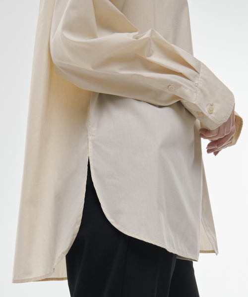 MUSINSA STANDARD WOMAN（ムシンサスタンダードウーマン）の「ウィメンズコットンナイロンオーバーサイズシャツ[ライトベージュ]（シャツ/ブラウス・レディース・その他・SMALL/MEDIUM/LARGE/X-SMALL）」の7枚目の写真