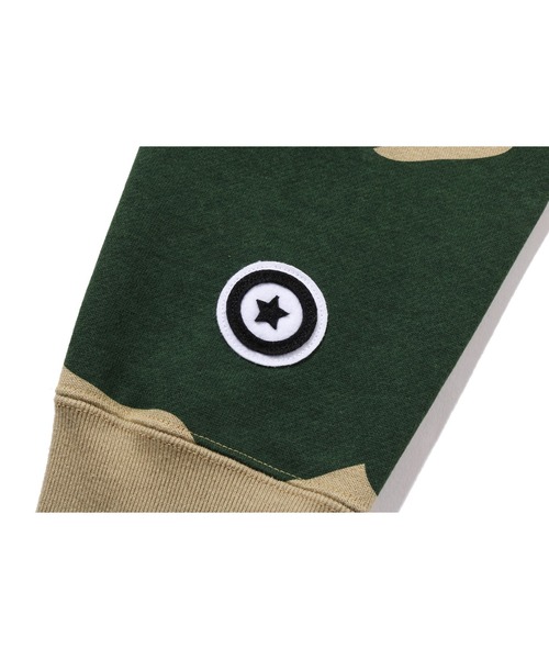 A BATHING APE（アベイシングエイプ）の「MEGA ABC CAMO DOUBLE SHARK RELAXED FIT FULL ZIP HOODIE（パーカー・メンズ・ブルー/グリーン/ピンク・MEDIUM/LARGE/SMALL/XX-LARGE/X-LARGE）」の13枚目の写真