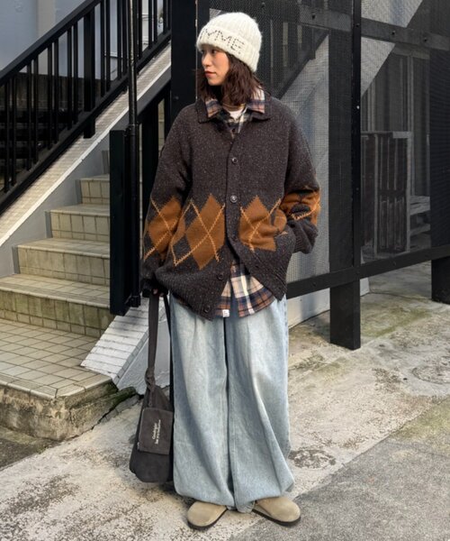 CIAOPANIC TYPY(チャオパニックティピー)の「【UNISEX】アーガイル襟ネップニットカーディガン(カーディガン/ボレロ・レディース・ネイビー/ライトグレー/チャコールグレー・MEDIUM/LARGE)」の10枚目の写真