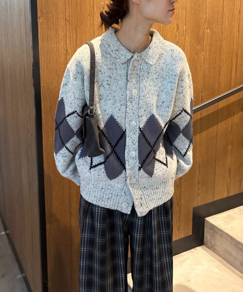 CIAOPANIC TYPY(チャオパニックティピー)の「【UNISEX】アーガイル襟ネップニットカーディガン(カーディガン/ボレロ・レディース・ネイビー/ライトグレー/チャコールグレー・MEDIUM/LARGE)」の15枚目の写真