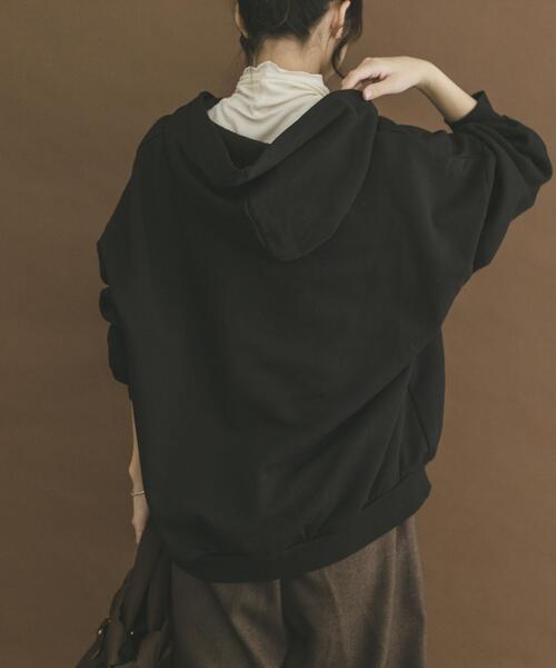 ITEMS URBANRESEARCH（アイテムズ アーバンリサーチ）の「ハイヒートコットンハーフジップスウェット（パーカー・レディース・ベージュ/グレー/ブラック・FREE）」の21枚目の写真