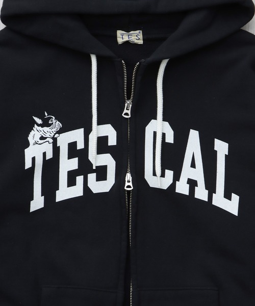 The Endless Summer(エンドレスサマー)の「TES COLLEGE SWEAT ZIP PARKA / スウェットパーカー(パーカー・メンズ・ブラック/ワイン/ネイビー・SMALL/MEDIUM/LARGE/X-LARGE)」の10枚目の写真