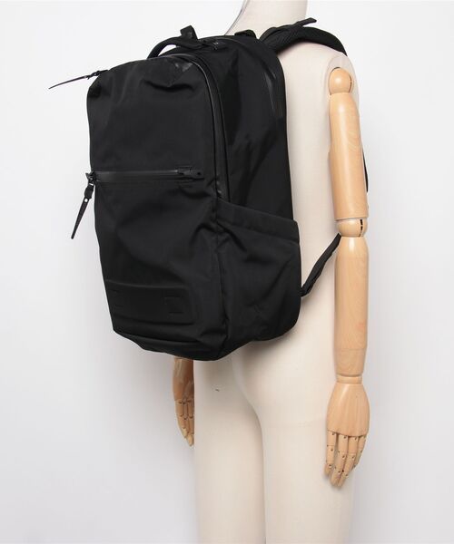 BLACK EMBER（ブラックエンバー）の「Black Ember CITADEL H2 EmberTex PFAS FREE 25L ブラックエンバー リュックサック バックパック（バックパック/リュック・メンズ・ブラック・FREE）」の20枚目の写真