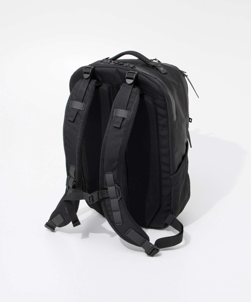 BLACK EMBER（ブラックエンバー）の「Black Ember CITADEL H2 EmberTex PFAS FREE 25L ブラックエンバー リュックサック バックパック（バックパック/リュック・メンズ・ブラック・FREE）」の7枚目の写真