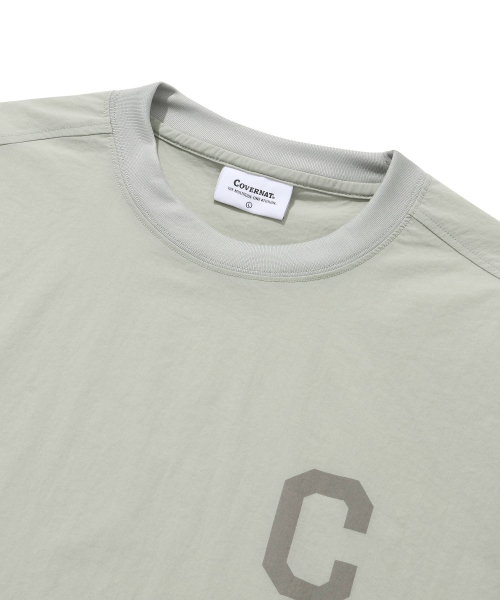 COVERNAT(カバーナット)の「カレッジテックナイロンTシャツカーキ(Tシャツ/カットソー・レディース・その他・MEDIUM/LARGE/X-SMALL/SMALL)」の3枚目の写真
