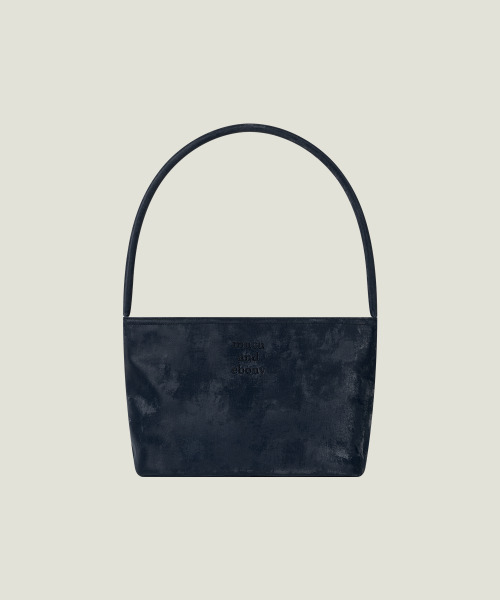 MUCU AND EBONY(ムクアンドエボニー)の「Near Flat Bag _ Deep Navy(ショルダーバッグ・レディース・その他・FREE)」の3枚目の写真