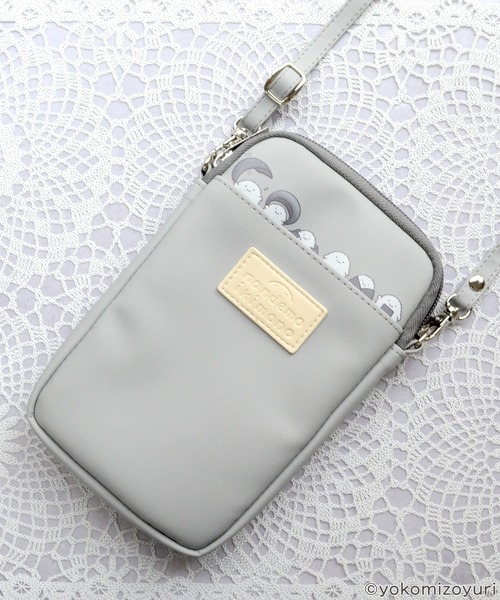 M-factory（エムファクトリー）の「ポーチ キャラクター スマホストラップ なんでもいきもの「スマホポーチ」 なんもの スマホ用ポーチ（スマホグッズ・レディース・グレー/イエロー・ONE SIZE）」の8枚目の写真