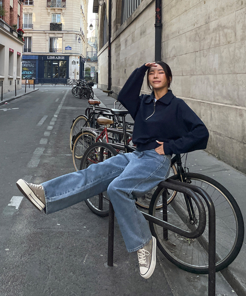 BBAEBBAE(ペッペ)の「ビッグサイズハイウエストセミワイドジーンズ(デニムパンツ・レディース・ブルー・SMALL/MEDIUM/LARGE/X-LARGE/2XL)」の4枚目の写真