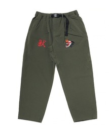 RADIO EVA（ラヂオエヴァ）の「RADIO EVA A081 THE BEAST EMBROIDERY Tapered Pants（その他パンツ）」