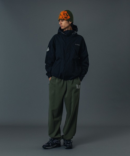 XLARGE(エクストララージ)の「NYLON HOODED JACKET(ナイロンジャケット・メンズ・ブラック/カーキ/パープル・S/M/L/XL)」の4枚目の写真