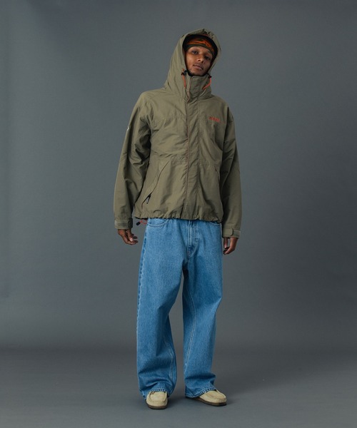 XLARGE(エクストララージ)の「NYLON HOODED JACKET(ナイロンジャケット・メンズ・ブラック/カーキ/パープル・S/M/L/XL)」の10枚目の写真