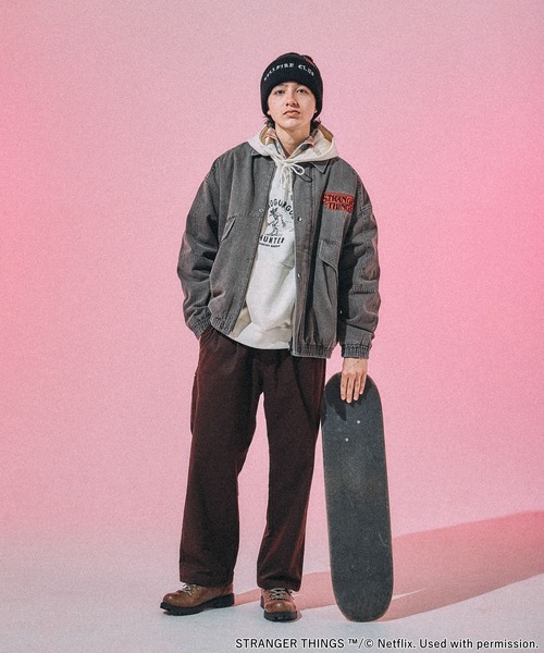 niko and...（ニコアンド）の「【STRANGER THINGS】コラボデニムブルゾン（ブルゾン・メンズ・チャコール/ライトブルー・MEDIUM/LARGE）」の3枚目の写真
