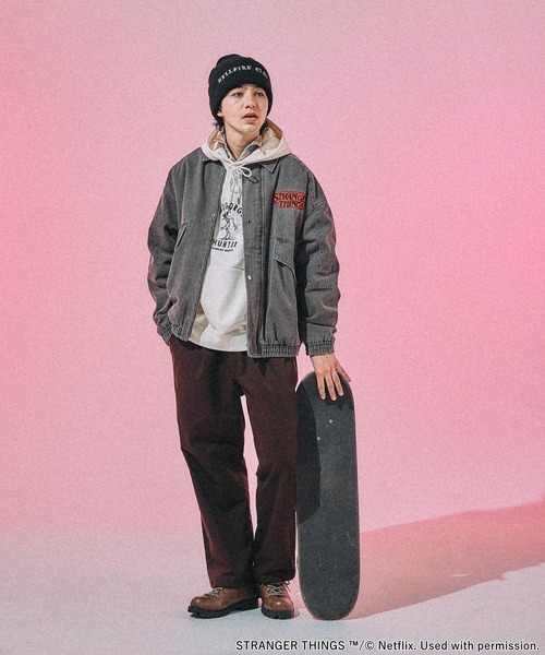 niko and...（ニコアンド）の「【STRANGER THINGS】コラボデニムブルゾン（ブルゾン・メンズ・チャコール/ライトブルー・MEDIUM/LARGE）」の4枚目の写真