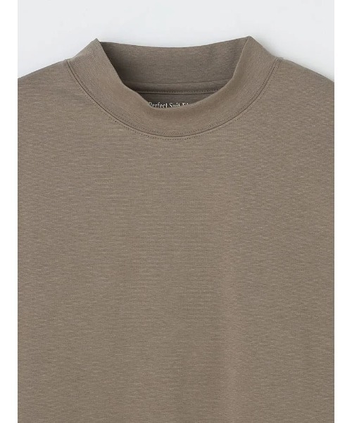 Perfect Suit FActory(パーフェクトスーツファクトリー)の「ストレッチ 綿混モックネック長袖ロンT ホワイト/ブラック/グレー/ブラウン(Tシャツ/カットソー・メンズ・ブラック/ライトグレー/オフホワイト/ブラウン・LL/M/L)」の22枚目の写真