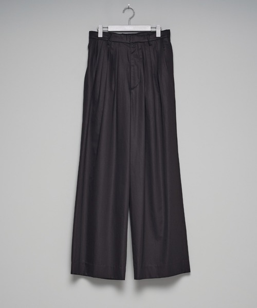 MASU（エムエーエスユー）の「【M A S U】6 TUCK TROUSERS（その他パンツ・メンズ・ブラック/ベージュ・46/48）」の2枚目の写真