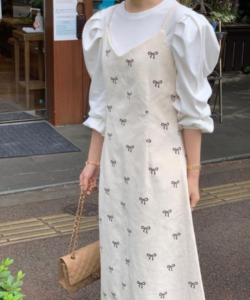 semplice（センプリチェ）の「キャミワンピース（ワンピース・レディース・ブラック/ベージュ・F）」の19枚目の写真