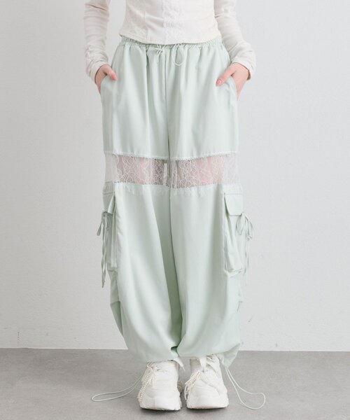 OLIVE des OLIVE(オリーブデオリーブ)の「レース切替カーゴパンツ(カーゴパンツ・レディース・ピンク/ネイビー/ミント/オフホワイト・FREE)」の18枚目の写真
