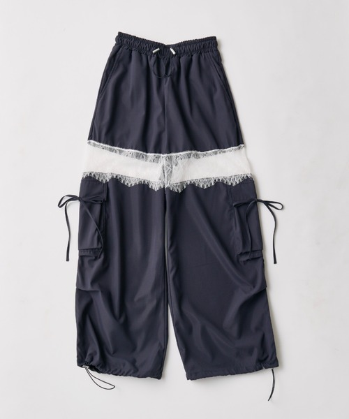 OLIVE des OLIVE（オリーブデオリーブ）の「レース切替カーゴパンツ（カーゴパンツ・レディース・ピンク/ネイビー/ミント/オフホワイト・FREE）」の3枚目の写真