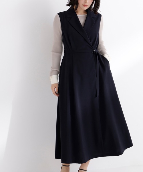 NATURAL BEAUTY BASIC（ナチュラルビューティーベーシック）の「◇テーラーベルテッドジャンスカ（ジャンパースカート・レディース・ネイビー/ブラウン・SMALL/MEDIUM/P/S）」の2枚目の写真