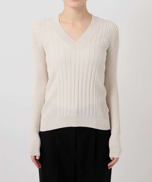 VERMEIL par iena（ヴェルメイユパーイエナ）の「イタリア糸 RIB Vネックプルオーバー（ニット/セーター・レディース・チャコールグレー/ピンク/ネイビー/アイボリー・FREE）」の9枚目の写真