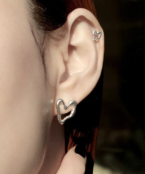 norme(ノーム)の「【SILVER925】ノーム オープン ハート ミニ ピアス / norme open heart mini pierce(ピアス(両耳用)・レディース・シルバー・FREE)」の18枚目の写真