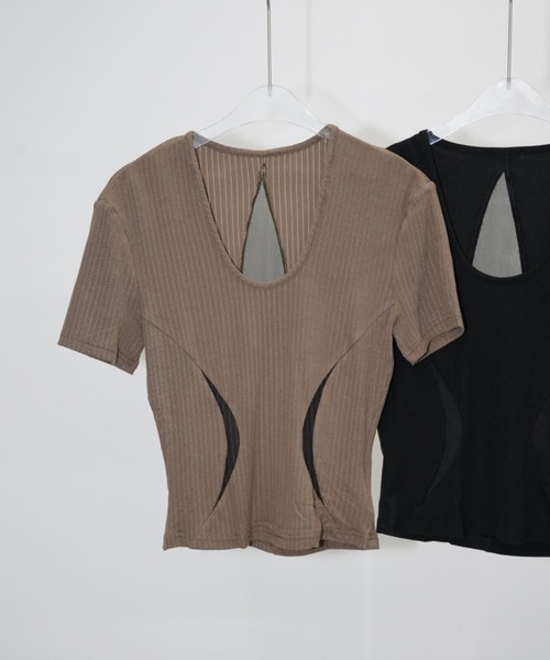 chuclla(チュクラ)の「【CHENTAITAI】シアーパネル コンパクトトップス CTW26s009(Tシャツ/カットソー・レディース・ベージュ/ブラック・M)」の13枚目の写真
