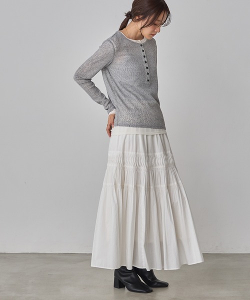 hunch(ハンチ)の「タックギャザースカート(スカート・レディース・オフホワイト/ブラック・FREE)」の16枚目の写真