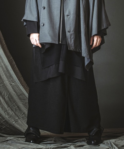NO ID.(ノーアイディ)の「【NO ID.】Wide Wrap Trousers / ワイド ラップ トラウザーズ(その他パンツ・メンズ・ブラック/その他23・1/2)」の3枚目の写真