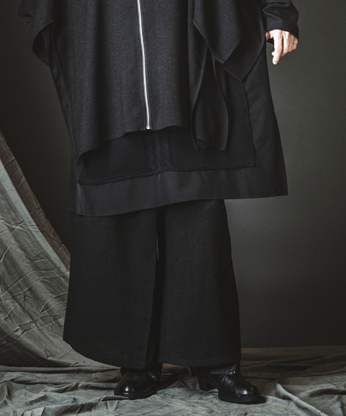 NO ID.(ノーアイディ)の「【NO ID.】Wide Wrap Trousers / ワイド ラップ トラウザーズ(その他パンツ・メンズ・ブラック/その他23・1/2)」の11枚目の写真