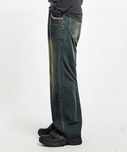 DWSE(ディーダブリューエスイー)の「セミフレアワイドデニムパンツ(ウォッシュドブルー)(デニムパンツ・メンズ・その他・SMALL/MEDIUM/LARGE/X-LARGE)」の2枚目の写真