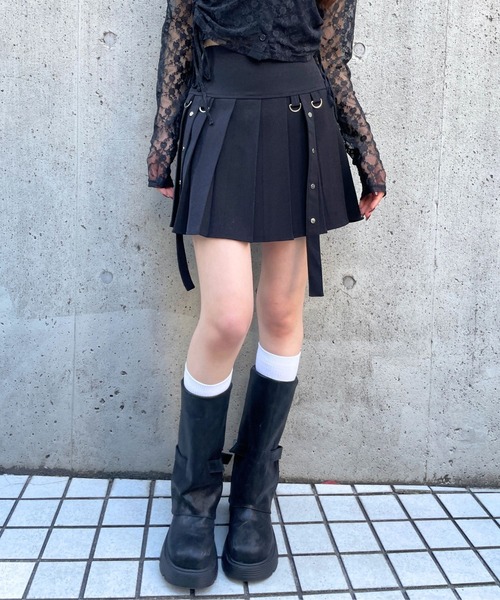 3.3 Field Trip （3.3フィールドトリップ）の「3.3 Field Trip／Dカンストラッププリーツスカート(インパン付き)（スカート・レディース・グレー/ブラック・FREE）」の10枚目の写真