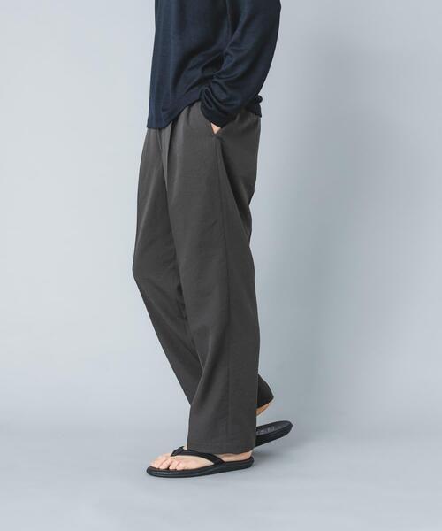 URBAN RESEARCH ROSSO MEN(アーバンリサーチロッソメン)の「『セットアップ対応』『防シワ/速乾』ドライイージーワイドスラックス(その他パンツ・メンズ・ベージュ系その他/ネイビー/ブラック/チャコールグレー・LARGE/MEDIUM)」の8枚目の写真