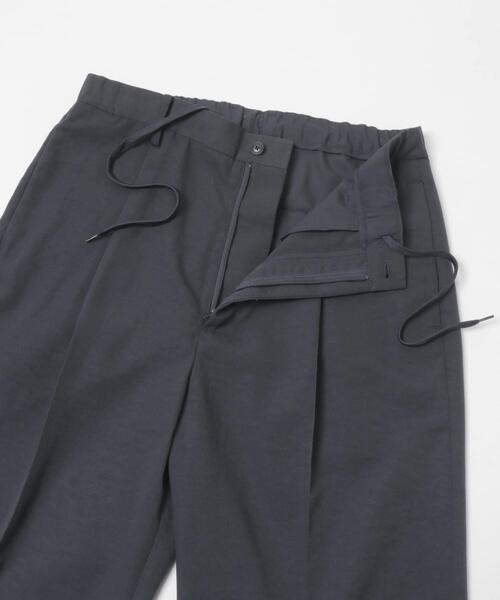URBAN RESEARCH ROSSO MEN(アーバンリサーチロッソメン)の「『セットアップ対応』『防シワ/速乾』ドライイージーワイドスラックス(その他パンツ・メンズ・ベージュ系その他/ネイビー/ブラック/チャコールグレー・LARGE/MEDIUM)」の18枚目の写真