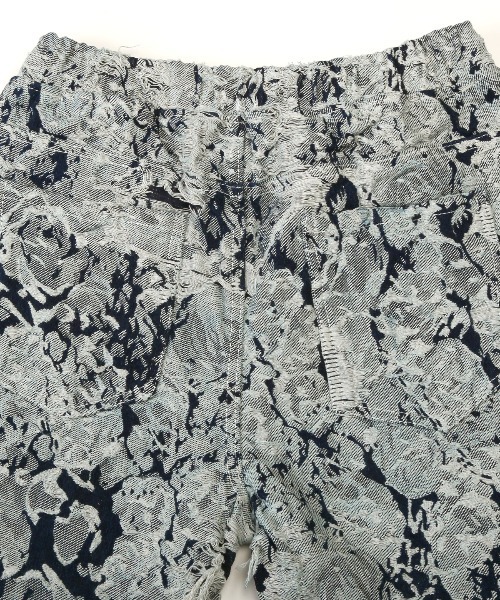 LUXSTYLE(ラグスタイル)の「ダメージ加工総柄ジャガードスリムイージーパンツ(スラックス・メンズ・ネイビー・L/M)」の19枚目の写真