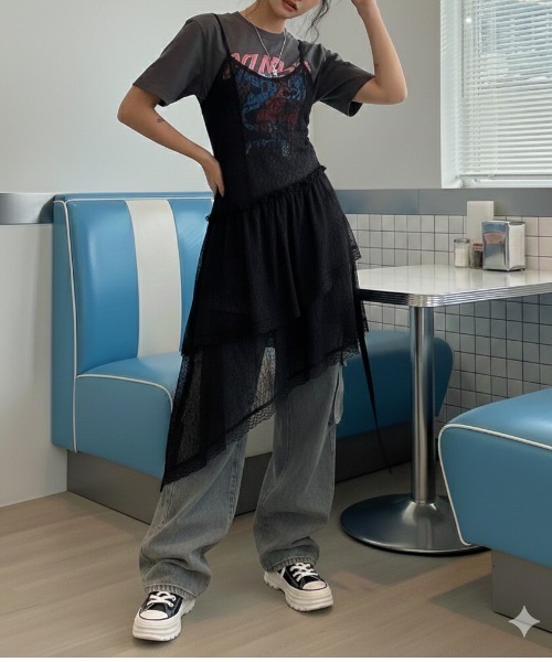 NANEA（ナネア）の「アシンメトリーフリルヘムキャミワンピース（ワンピース・レディース・ブラック/ホワイト・フリー）」の16枚目の写真
