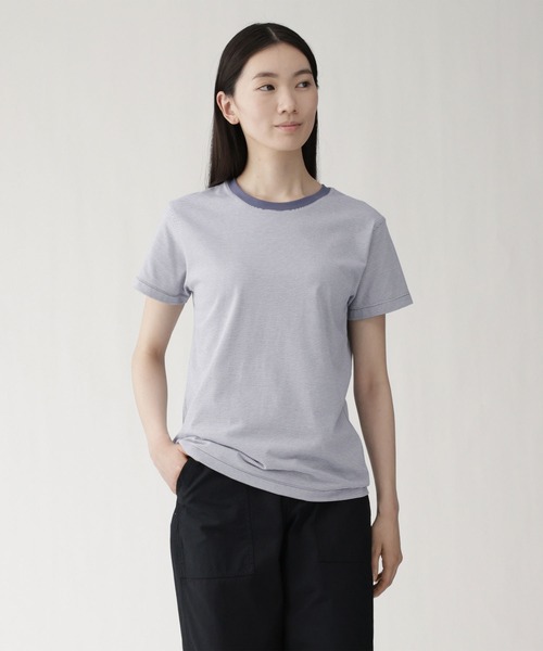 無印良品(ムジルシリョウヒン)の「婦人 天竺編みクルーネック半袖Tシャツ(Tシャツ/カットソー・レディース・ブラック/ライトオレンジ系/グレー/ブルー系/ブラック系/オレンジ系/ブラック系1/ホワイト・S/M/L/XL)」の6枚目の写真