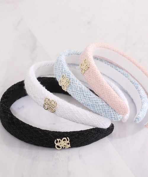 one after another NICE CLAUP(ワンアフターアナザーナイスクラップ)の「【Eliane Collection】ロゴカチューシャ(カチューシャ・レディース・サックスブルー/ピンク/ブラック/アイボリー・FREE)」の8枚目の写真