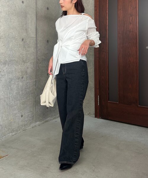 CAPRICIEUX LE'MAGE（カプリシューレマージュ）の「アシメリボンブラウス（シャツ/ブラウス・レディース・ホワイト/ブルー・FREE）」の8枚目の写真