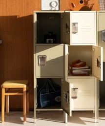DULTON（ダルトン）の「STEEL LOCKER 3 DOOR/スチール ロッカー 3 ドア（家具）」